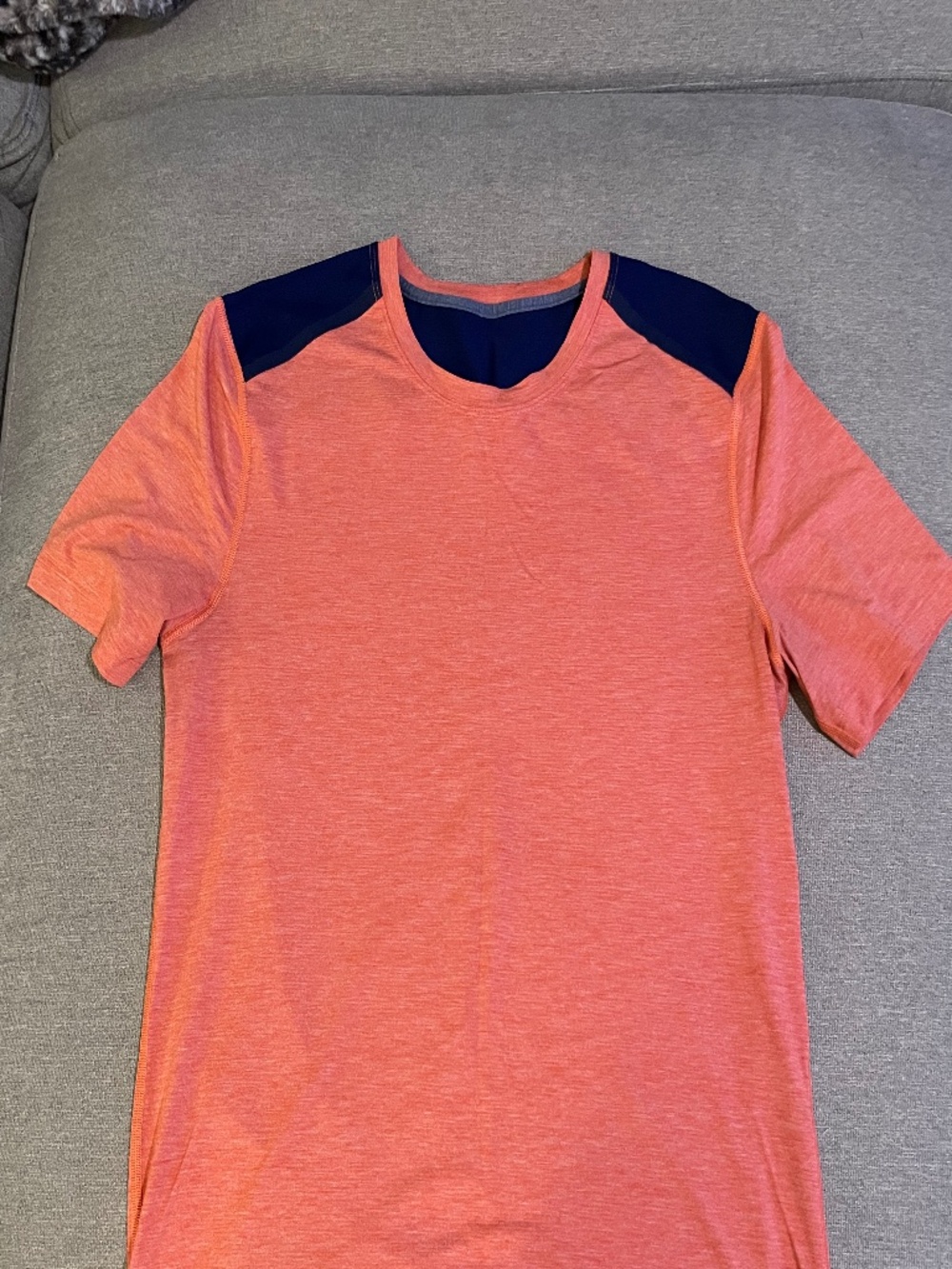 Lululemon T-shirt